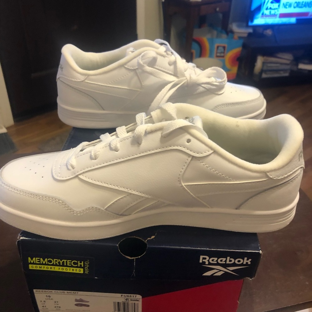 Reebok White Athletic Shoes